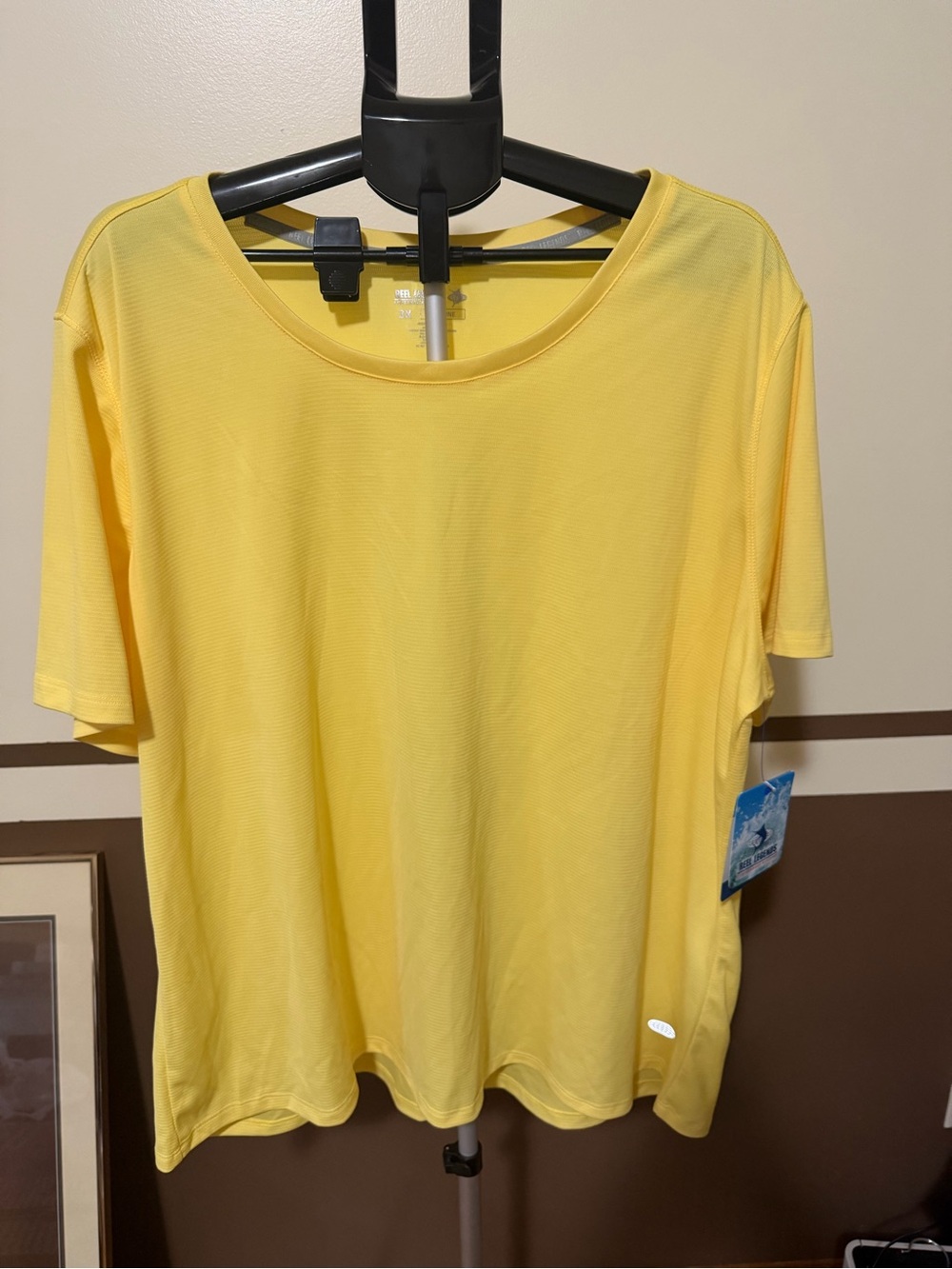 Reel Legends Men's Bright Yellow Short Sleeve Performance Tee NWT